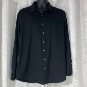 NWOT Men's Bugatchi XXL long sleeve black shirt has adjustable cuffs .Beautiful